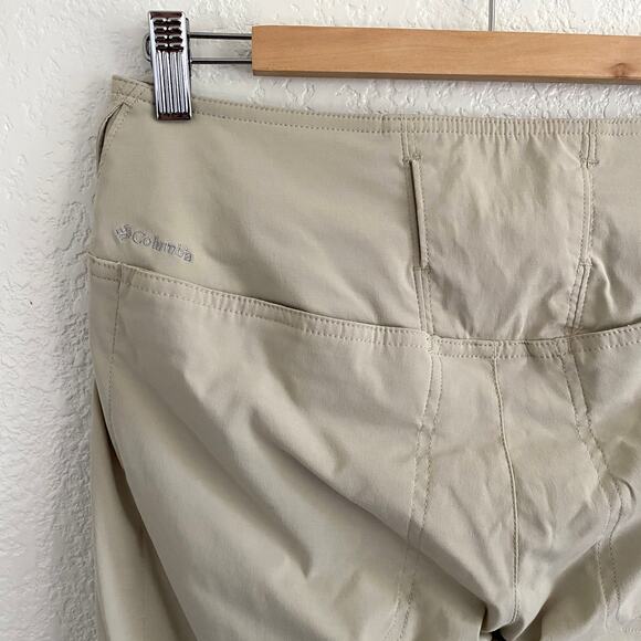 Columbia Omni-Shield Stretch Hiking Convertible‎ Zip Pants Shorts Women's 8 - Picture 4 of 12